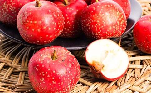 �ۡ�ɽ���֮�����и�