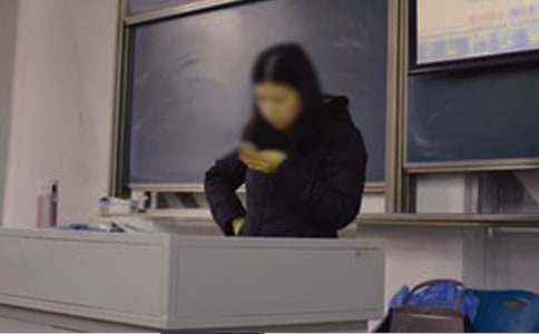 辞班主任申请书