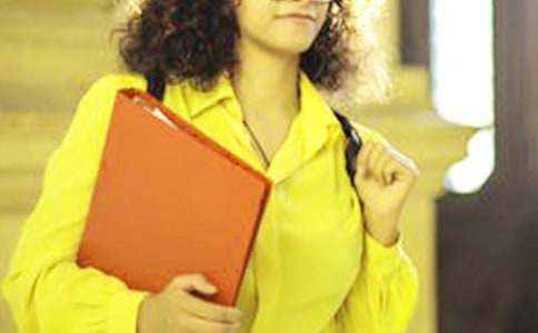 大学生贫困申请书(必备)