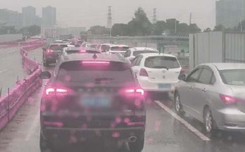 ��³��ϰ�ٵ�������(13ƪ)