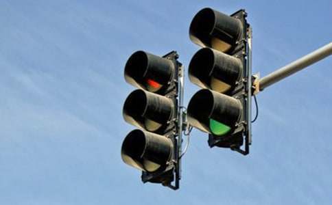 ���̵��µķ羰����