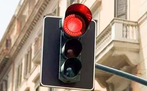 С�లȫ���̵ƣ�գ�۾��̰�