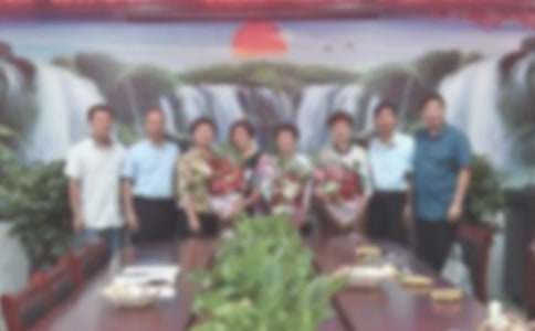 小学毕业欢送会策划书