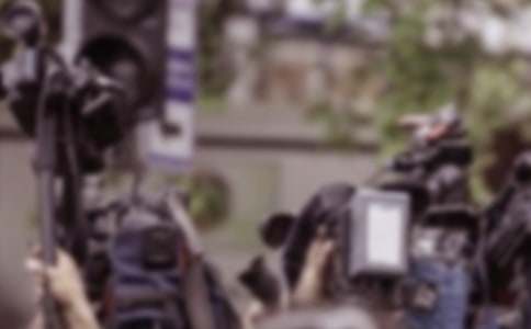 ��ѡ�����ݽ���ģ����ƪ