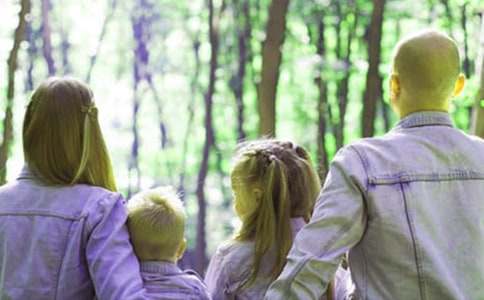 �����ҳ����Ը�