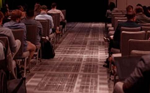 �����쵼�´�