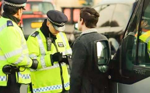 给交警的慰问信