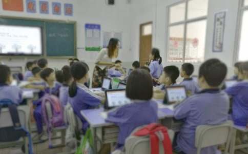 У����߽�ѧ�������Ը�