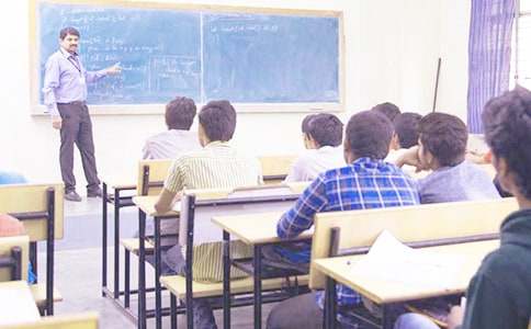 ����ѡ����ѧ��Ʒ���������ƪ