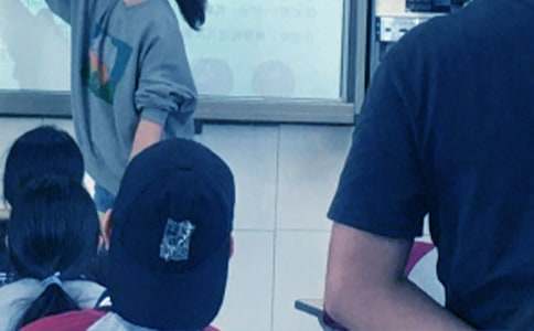 ���Ľ��лᷢ�Ը�