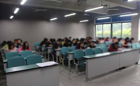 ���´�ѧ�����ſ��Գ�ŵ��