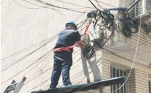 ���ر����������������