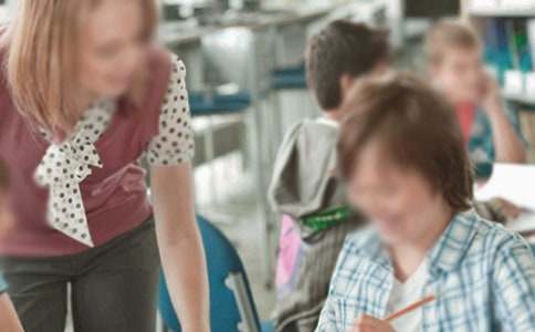 �ʺϼҳ��͸���ʦ��ף����