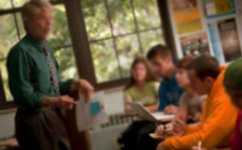 ���б�ҵѧ���͸���ʦ��ף����