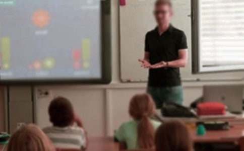 ѧУ��ʦ���������