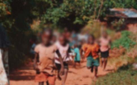 �ذ����ض�ͯ����