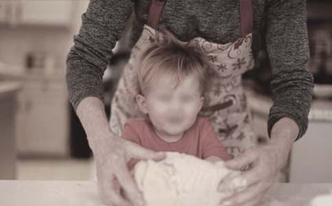 孙女满月答谢词6篇