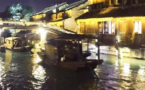 �����δʣ���ѡ17ƪ��