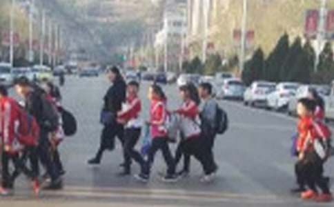 Сѧ����ѡ��ɲ��ķ��Ը�(15ƪ)