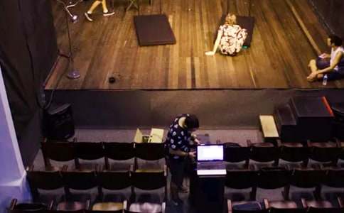 剧组演员聘用合同范本