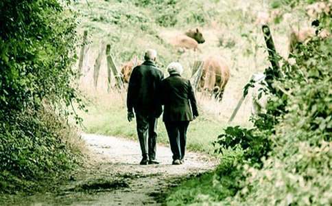 ��Ů����үү���ʣ���ѡ25ƪ��