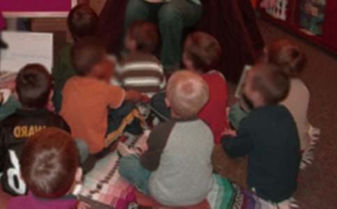 �׶�԰�½�ʦ��ְ����