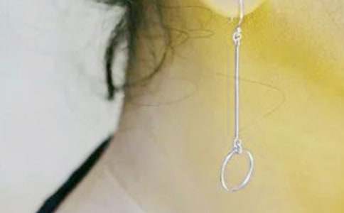 �鱦�����������