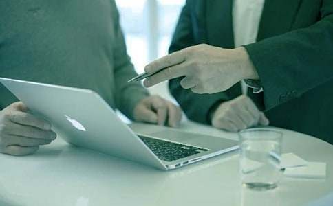 ��ѯ���ʹ����ܽ�