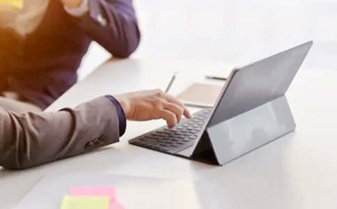 �����ڸ��������ܽ�