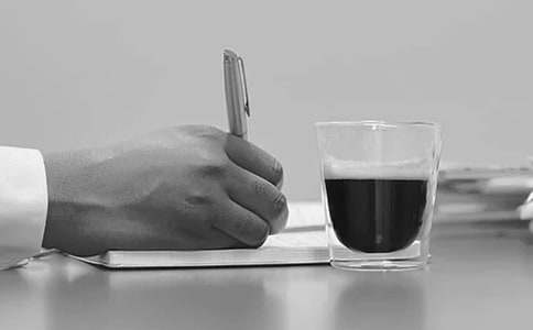 ��������С��д����300�ּ���9ƪ